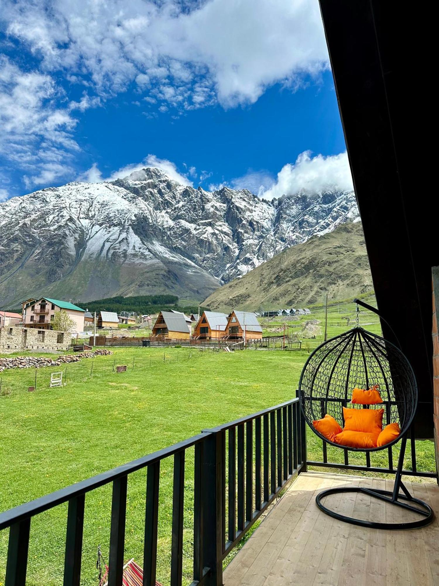 Royal Cottages Kazbegi Exterior foto